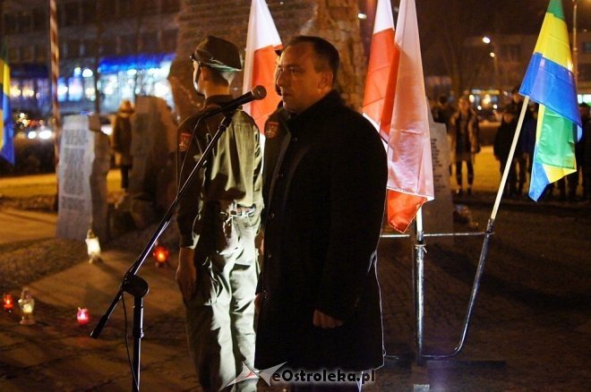 Miejskie obchody Narodowego Dnia Pamięcie Żołnierzy Wyklętych w Ostrołęce [01.03.2017] - zdjęcie #6 - eOstroleka.pl