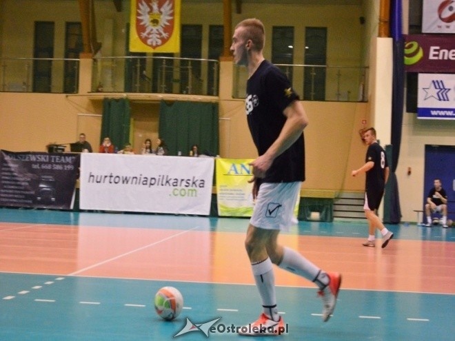 Nocna Liga Futsalu - 11. kolejka [03.03.2017] - zdjęcie #2 - eOstroleka.pl