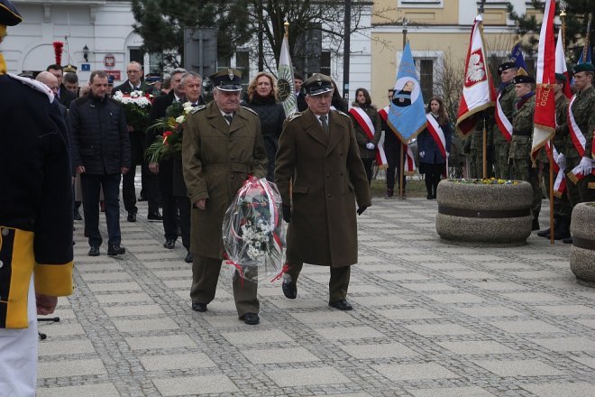 Ostrołęczanie i Węgrzy uczcili pamięć wspólnego bohatera [WIDEO, ZDJĘCIA] - zdjęcie #15 - eOstroleka.pl