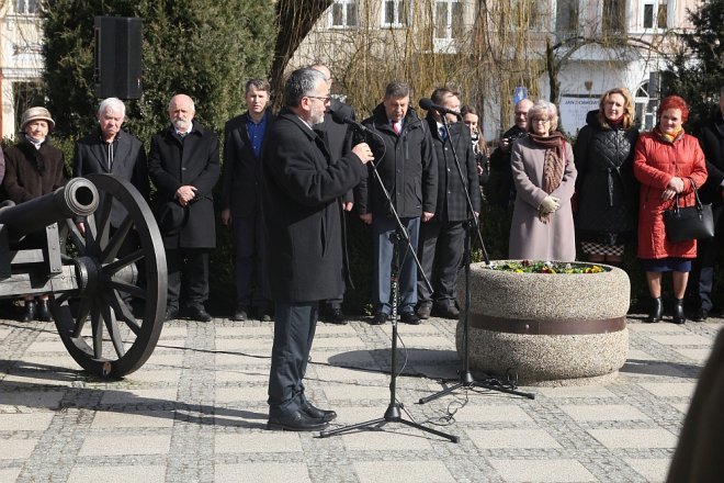 Ostrołęczanie i Węgrzy uczcili pamięć wspólnego bohatera [WIDEO, ZDJĘCIA] - zdjęcie #42 - eOstroleka.pl