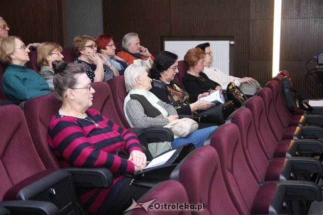 Słuchacze OUTW wiedzą więcej o rozliczeniach ze „skarbówką” [ZDJĘCIA] - zdjęcie #1 - eOstroleka.pl