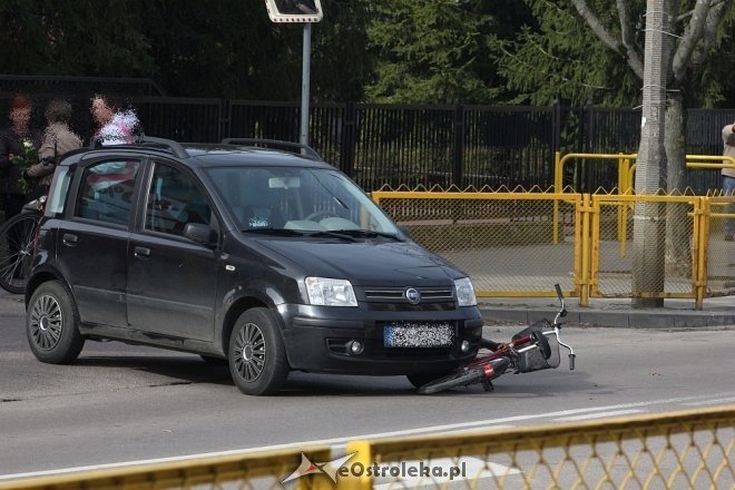 Ostrołęka: Potrącenie rowerzystki przy ulicy Gorbatowa [ZDJĘCIA] - zdjęcie #3 - eOstroleka.pl