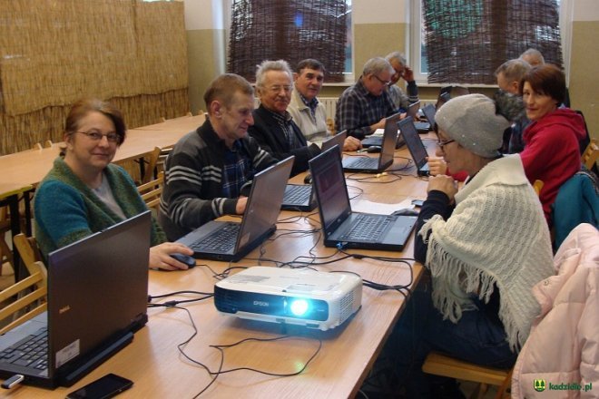 Kadzidło: Bezpłatny kurs komputerowy dla mieszkańców gminy [ZDJĘCIA] - zdjęcie #3 - eOstroleka.pl
