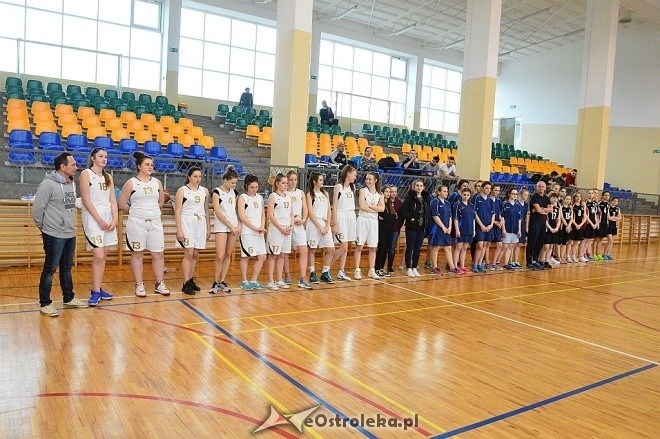 Mistrzostwa Ostrołęki szkół średnich w koszykówce kobiet [17.03.2017] - zdjęcie #31 - eOstroleka.pl
