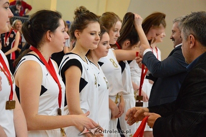 Mistrzostwa Ostrołęki szkół średnich w koszykówce kobiet [17.03.2017] - zdjęcie #48 - eOstroleka.pl
