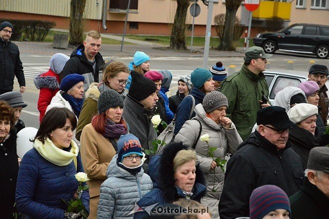 Marsz dla Życia i Rodziny w Ostrołęce [25.03.2017] - zdjęcie #38 - eOstroleka.pl