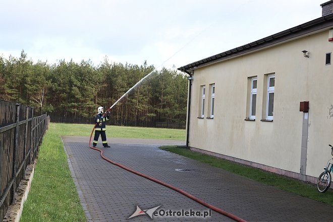 Ćwiczenia ratowniczo-gaśnicze w Nowej Wsi Zachodniej [06.04.2017] - zdjęcie #12 - eOstroleka.pl