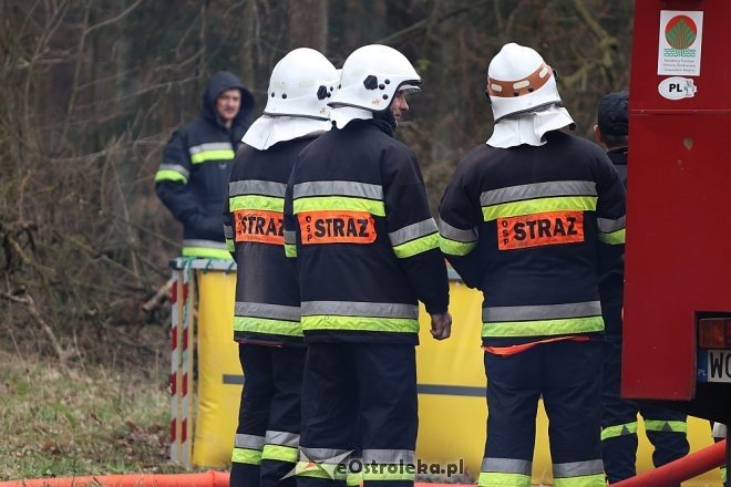 Ćwiczenia pożarowe w Lipiance [26.04.2017] - zdjęcie #8 - eOstroleka.pl