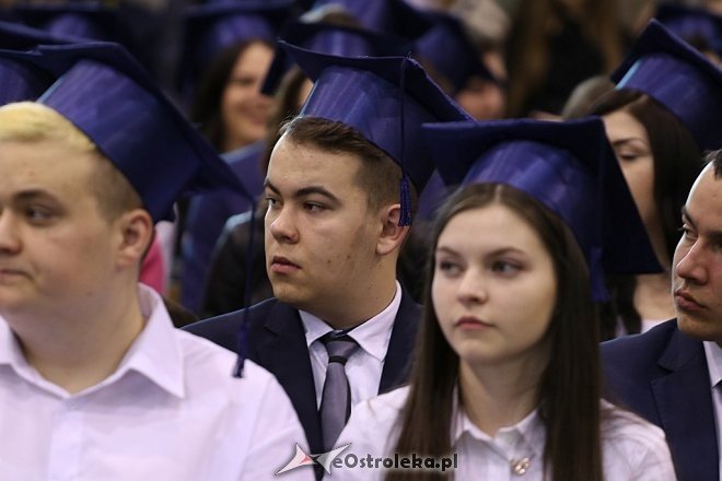 Zakończenie roku szkolnego klas maturalnych w III LO [27.04.2017] - zdjęcie #22 - eOstroleka.pl