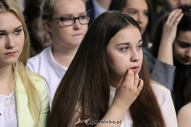 Zakończenie roku szkolnego dla klas maturalnych ZSZ 4 [28.04.2017] - zdjęcie #7 - eOstroleka.pl