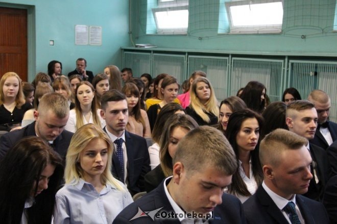 Zakończenie roku szkolnego klas maturalnych w ZSZ nr 2 [28.04.2017] - zdjęcie #8 - eOstroleka.pl