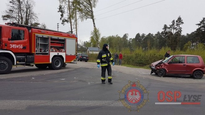 Kolejny wypadek pod Łysymi: Do szpitala trafiła jedna osoba [ZDJĘCIA] - zdjęcie #5 - eOstroleka.pl