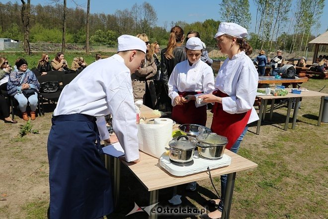 Gotowanie z gwiazdami w Centrum Multimedialnym Natura [12.05.2017] - zdjęcie #6 - eOstroleka.pl