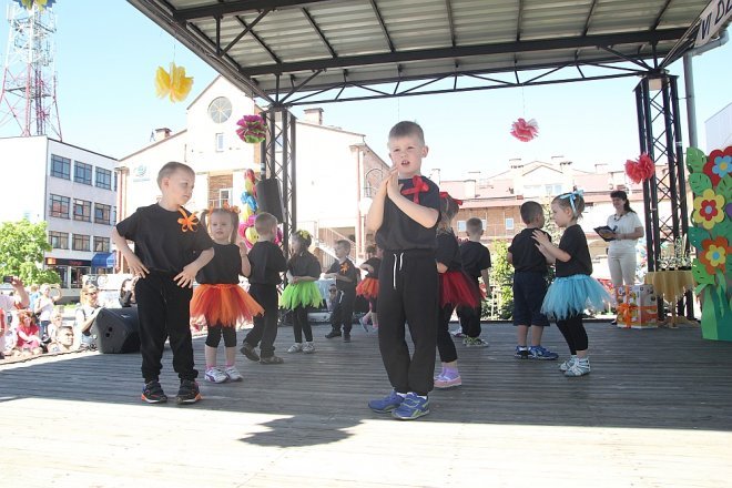 VI Przedszkolny Festiwal Tańca [19.05.2017] - zdjęcie #31 - eOstroleka.pl