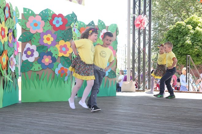 VI Przedszkolny Festiwal Tańca [19.05.2017] - zdjęcie #92 - eOstroleka.pl