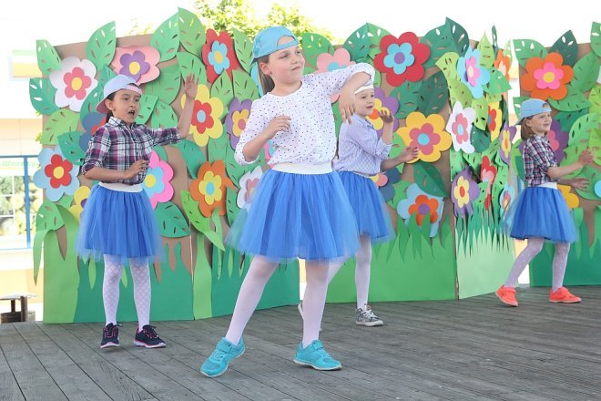 VI Przedszkolny Festiwal Tańca [19.05.2017] - zdjęcie #106 - eOstroleka.pl