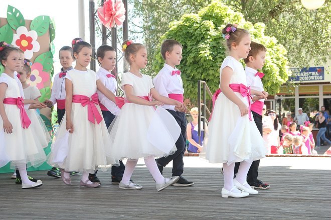 VI Przedszkolny Festiwal Tańca [19.05.2017] - zdjęcie #162 - eOstroleka.pl