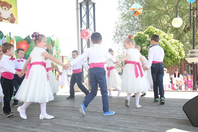 VI Przedszkolny Festiwal Tańca [19.05.2017] - zdjęcie #164 - eOstroleka.pl