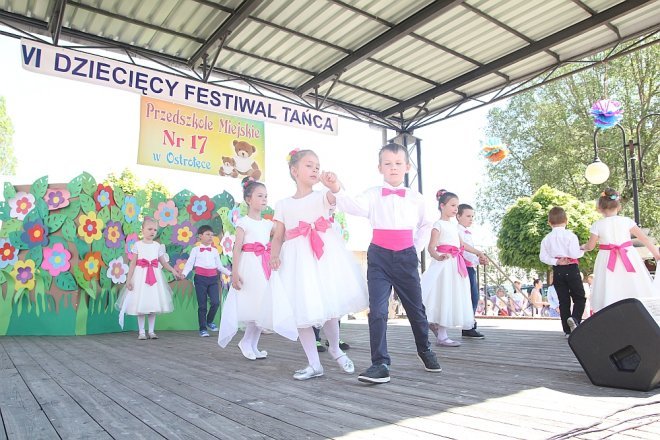VI Przedszkolny Festiwal Tańca [19.05.2017] - zdjęcie #187 - eOstroleka.pl