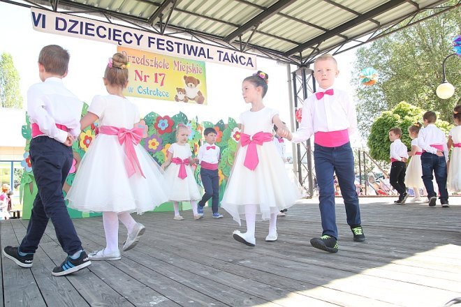 VI Przedszkolny Festiwal Tańca [19.05.2017] - zdjęcie #188 - eOstroleka.pl