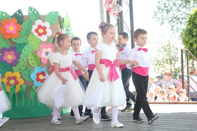 VI Przedszkolny Festiwal Tańca [19.05.2017] - zdjęcie #202 - eOstroleka.pl