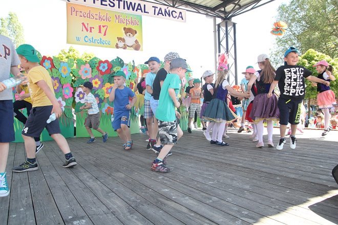 VI Przedszkolny Festiwal Tańca [19.05.2017] - zdjęcie #236 - eOstroleka.pl