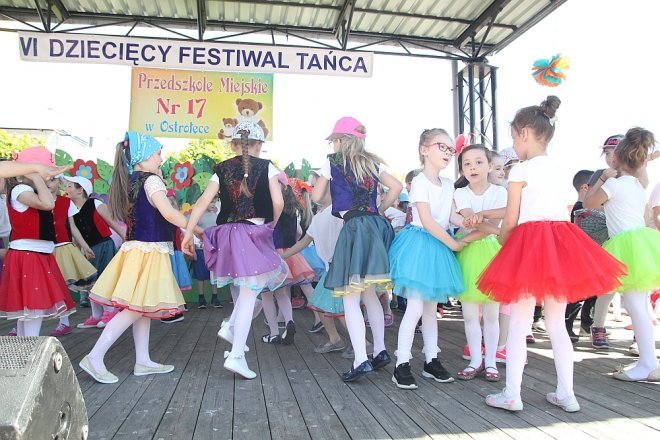 VI Przedszkolny Festiwal Tańca [19.05.2017] - zdjęcie #268 - eOstroleka.pl