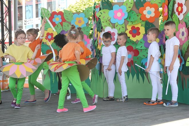VI Przedszkolny Festiwal Tańca [19.05.2017] - zdjęcie #259 - eOstroleka.pl