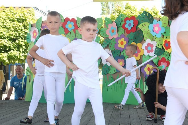 VI Przedszkolny Festiwal Tańca [19.05.2017] - zdjęcie #286 - eOstroleka.pl
