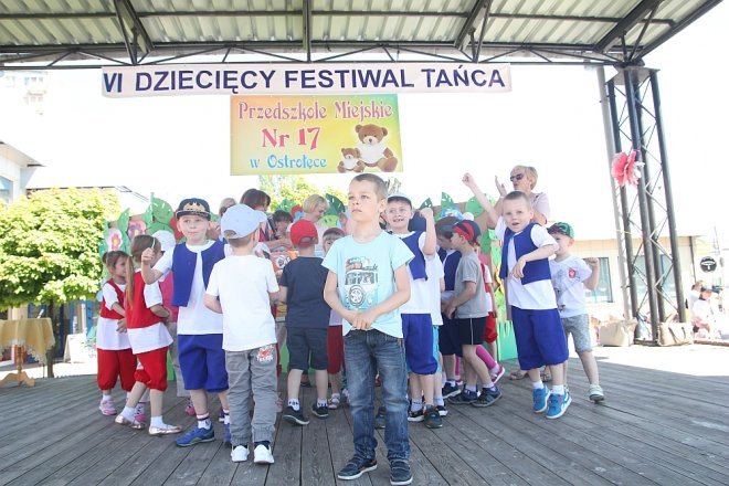 VI Przedszkolny Festiwal Tańca [19.05.2017] - zdjęcie #297 - eOstroleka.pl