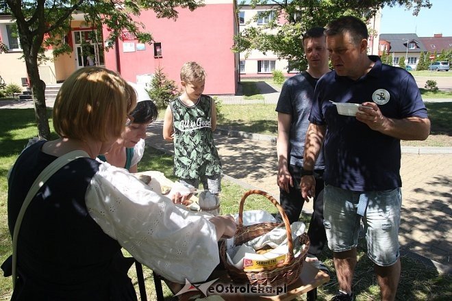 Piknik historyczny z „Czwartakami” przy I LO [ZDJĘCIA] - zdjęcie #19 - eOstroleka.pl
