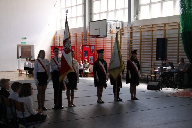 Łyse: Uroczystości szkolnego jubileuszu z udziałem Jerzego Hoffmana [ZDJĘCIA] - zdjęcie #35 - eOstroleka.pl