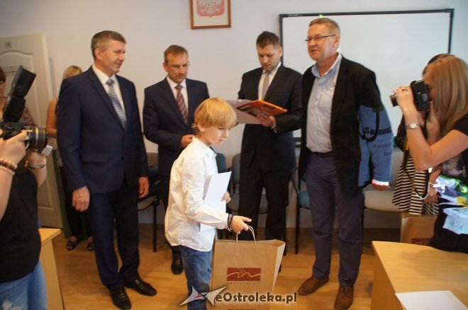 XXXII sesja Rady Powiatu w Ostrołęce [31.05.2017] - zdjęcie #6 - eOstroleka.pl
