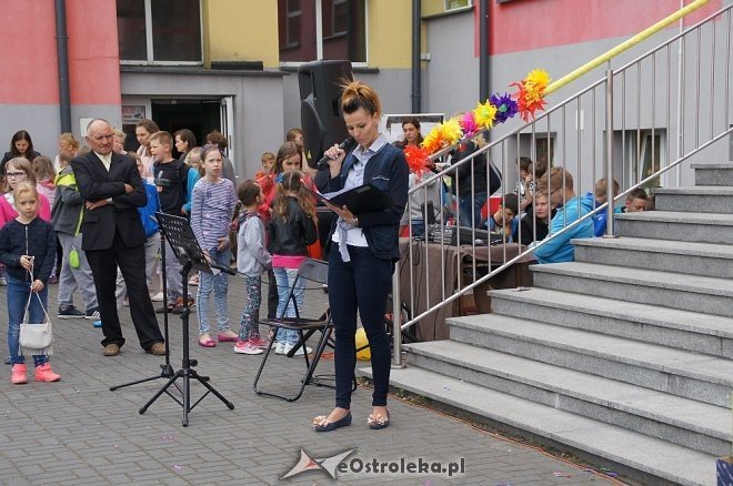 Festyn rodzinny z okazji Dnia Dziecka w Szkole Podstawowej nr 6 w Ostrołęce [01.06.2017] - zdjęcie #19 - eOstroleka.pl