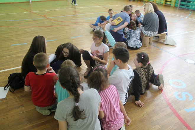 Uczniowie ostrołęckich szkół bili rekord w czytaniu [01.06.2017] - zdjęcie #42 - eOstroleka.pl