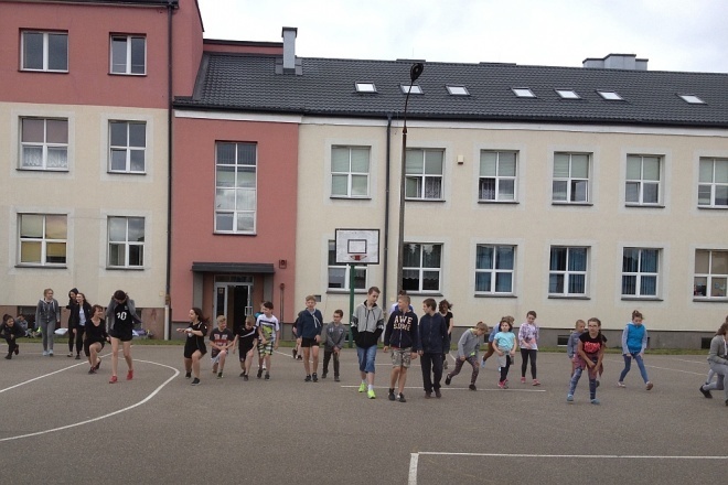 Sportowy Dzień Dziecka [01.06.2017] - zdjęcie #1 - eOstroleka.pl