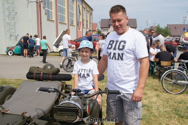VI rzekuńskie spotkanie fanów starej motoryzacji [ZDJĘCIA] - zdjęcie #54 - eOstroleka.pl