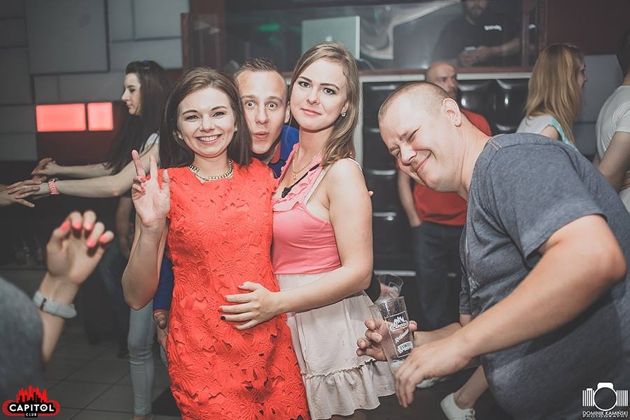 Oblewanie matury w Clubie Capitol Sypniewo [ZDJĘCIA] - zdjęcie #46 - eOstroleka.pl