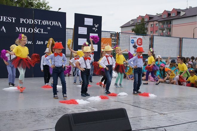 Festyn na 25-lecie SM Centrum - zdjęcie #5 - eOstroleka.pl