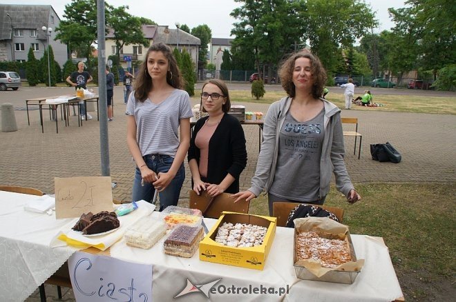 Uczniowie I LO zagrali charytatywnie dla Janka Jankowskiego [ZDJĘCIA] - zdjęcie #6 - eOstroleka.pl