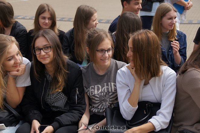 Uczniowie I LO zagrali charytatywnie dla Janka Jankowskiego [ZDJĘCIA] - zdjęcie #23 - eOstroleka.pl