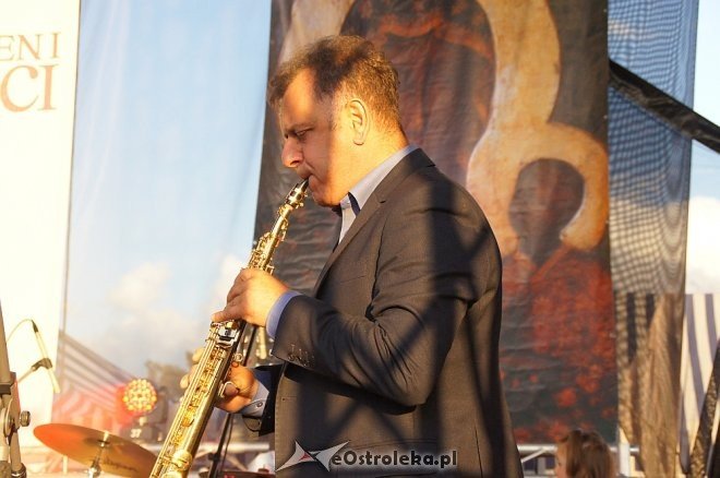 Koncert uwielbienia „Zjednoczeni dla Miłości” po raz trzeci w Ostrołęce [WIDEO, ZDJĘCIA] - zdjęcie #57 - eOstroleka.pl