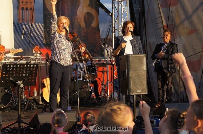 Koncert uwielbienia „Zjednoczeni dla Miłości” po raz trzeci w Ostrołęce [WIDEO, ZDJĘCIA] - zdjęcie #72 - eOstroleka.pl
