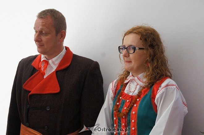 Sesja Rady Powiatu w „weselnym” klimacie [WIDEO, ZDJĘCIA] - zdjęcie #2 - eOstroleka.pl