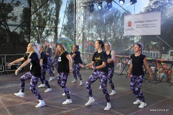 Tłumy imprezowiczów na Dniach Łomży. Zagrał zespół Akcent [ZDJĘCIA] - zdjęcie #48 - eOstroleka.pl