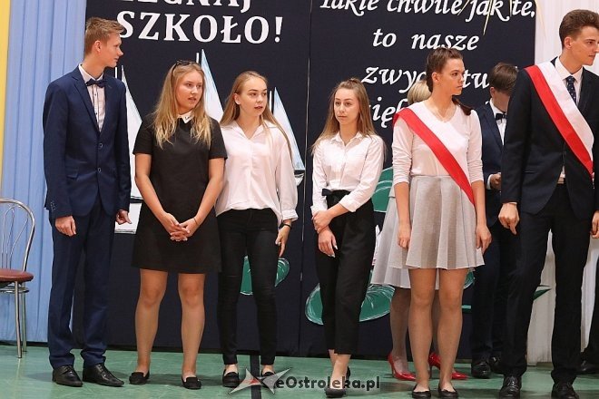 Zakończenie roku szkolnego III klas Gimnazjum nr 1 [22.06.2017] - zdjęcie #46 - eOstroleka.pl