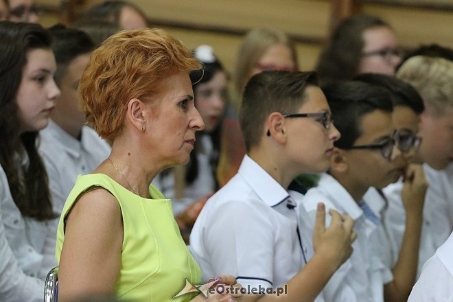 Zakończenie roku szkolnego w Szkole Podstawowej nr 1 [23.06.2017] - zdjęcie #7 - eOstroleka.pl