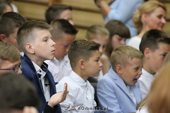 Zakończenie roku szkolnego w Szkole Podstawowej nr 1 [23.06.2017] - zdjęcie #9 - eOstroleka.pl