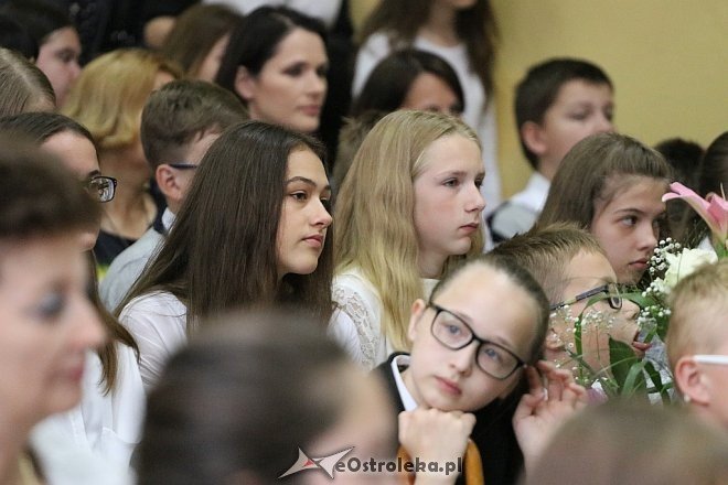 Zakończenie roku szkolnego w Szkole Podstawowej nr 1 [23.06.2017] - zdjęcie #11 - eOstroleka.pl