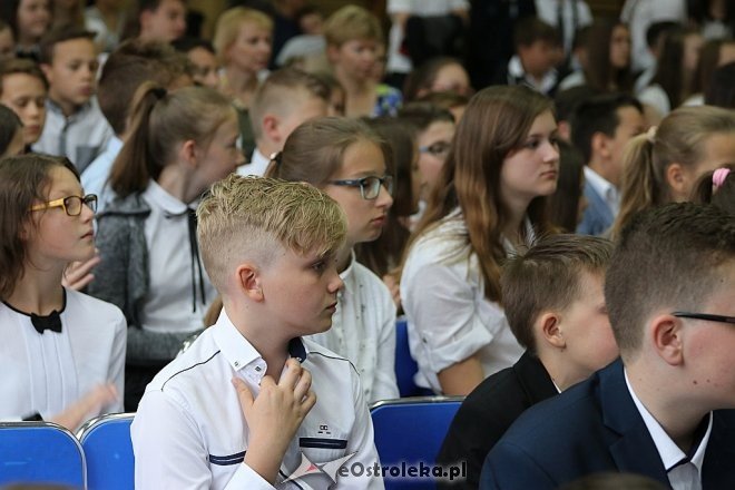 Zakończenie roku szkolnego w Szkole Podstawowej nr 1 [23.06.2017] - zdjęcie #21 - eOstroleka.pl